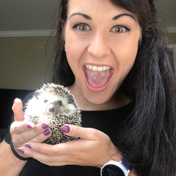 Meet your Posher, Sarah - Picture 3 of 3